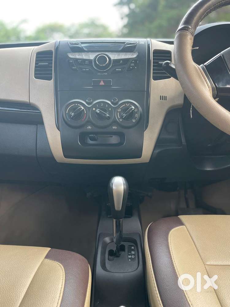 Maruti Suzuki Wagon R Vxi Amt1.2, 2017, Petrol