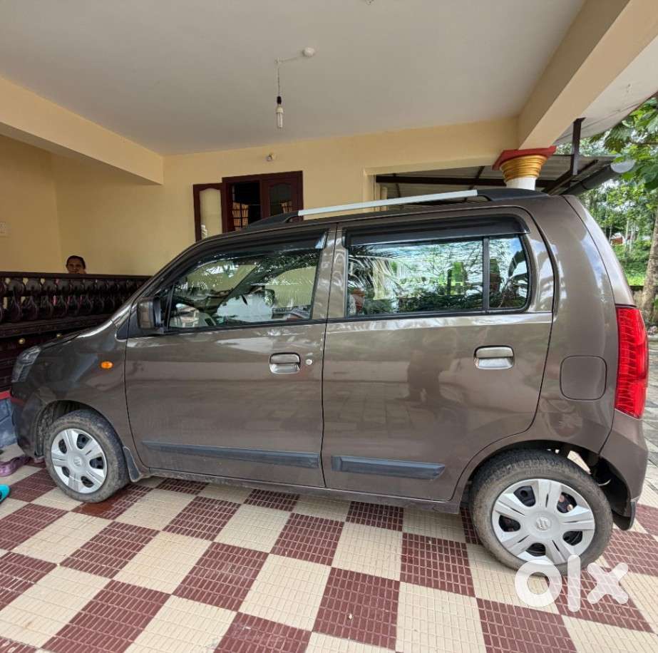 Maruti Suzuki Wagon R Vxi Amt1.2, 2018, Petrol