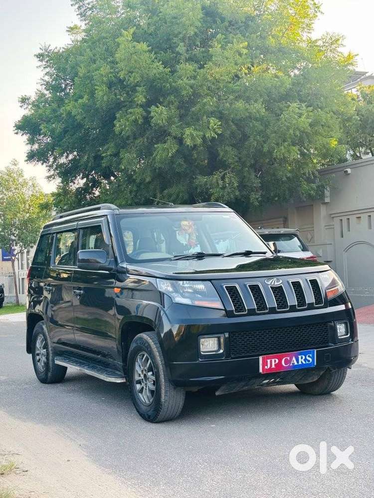 Mahindra Tuv 300 T10, 2019, Diesel
