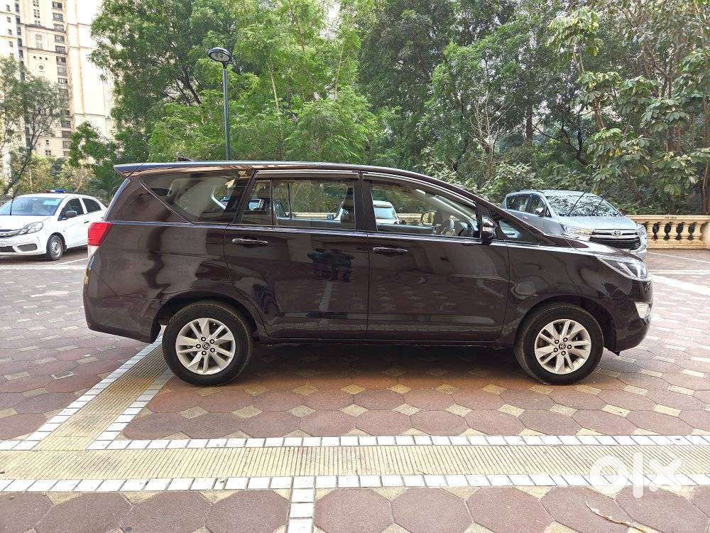 Toyota Innova Crysta 2.4 G Mt 8s, 2018, Diesel