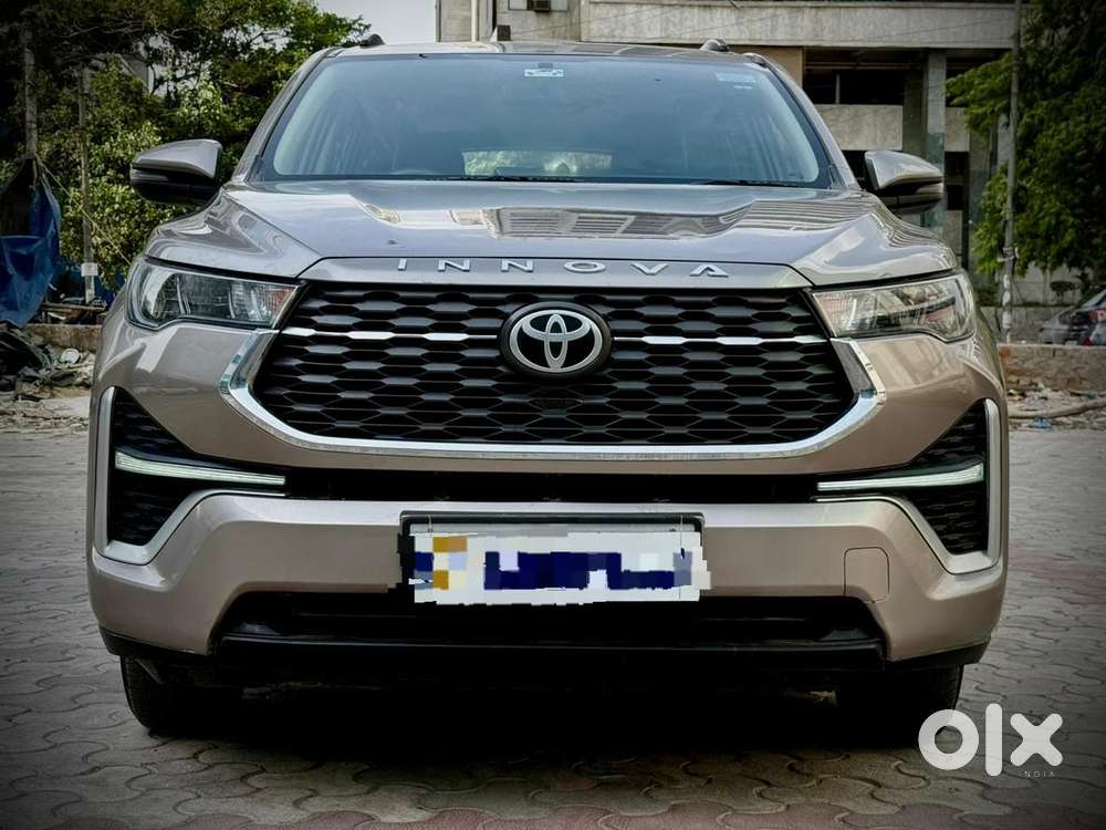 Toyota Innova Hycross 2.0 Gx 7 Str, 2025, Petrol