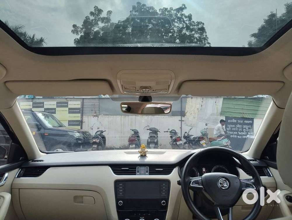 Skoda Octavia Elegance 1.8 Tsi At, 2018, Petrol