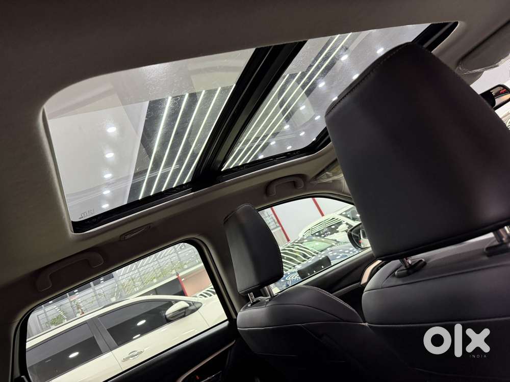 Maruti Suzuki Vitara Brezza G Smart Hybrid Alpha, 2024, Petrol