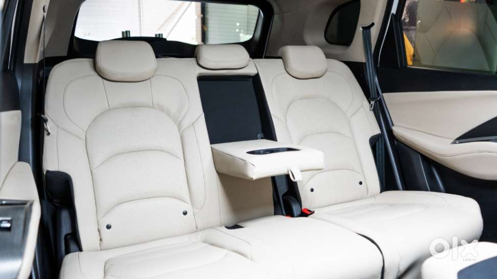 Mg Hector Savvy Pro 1.5 Turbo Cvt, 2023, Petrol