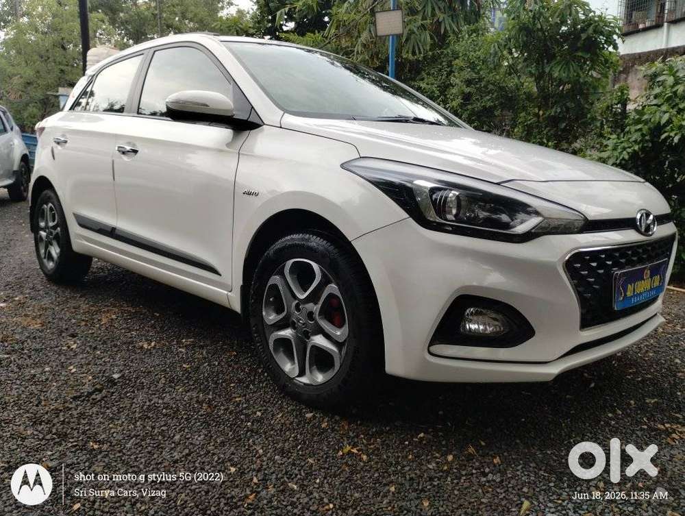 Hyundai Elite I20 1.2 Asta (o) Cvt, 2019, Petrol