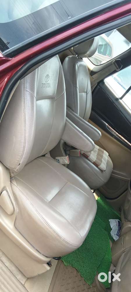 Toyota Innova [2013-2016] 2.5 V Diesel 7 Str, 2012, Diesel
