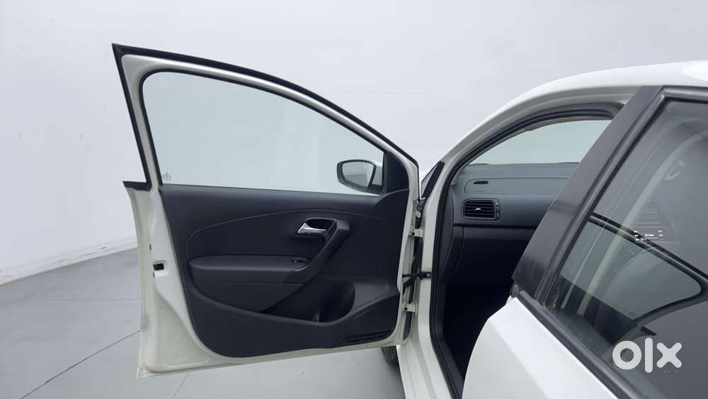 Volkswagen Polo 2009-2013 Petrol Comfortline 1.2l, 2016, Petrol