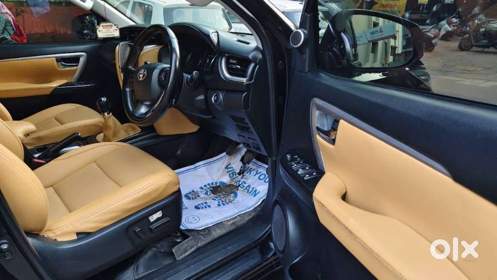 Toyota Fortuner 4x2 At 2.8 Diesel, 2022, Diesel