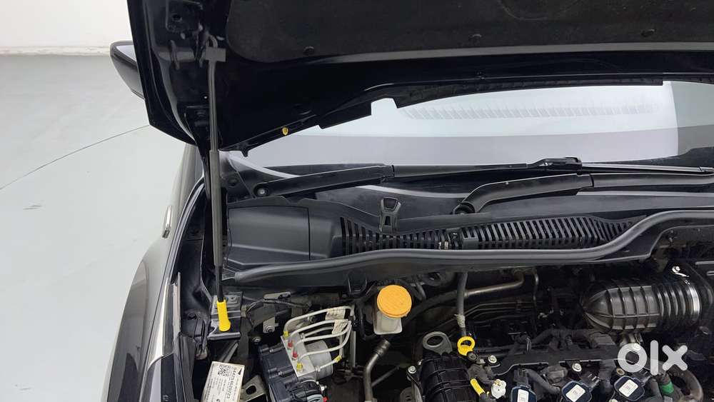 Tata Altroz 1.2 Xza Plus Dark Edition Dct, 2022, Petrol