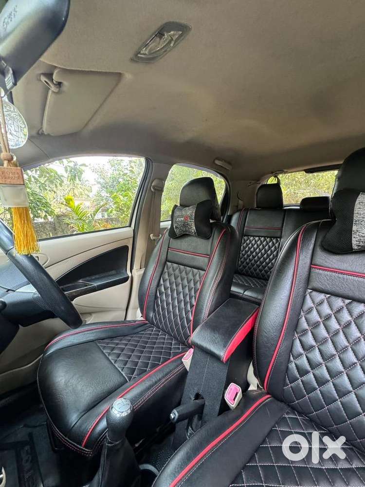 Toyota Etios Liva 2016