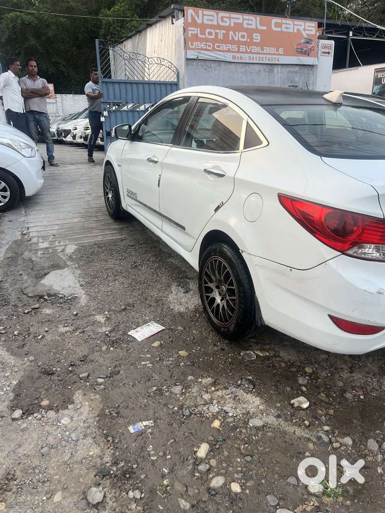 Hyundai Verna 1.6 Sx (o) Crdi At, 2013, Diesel