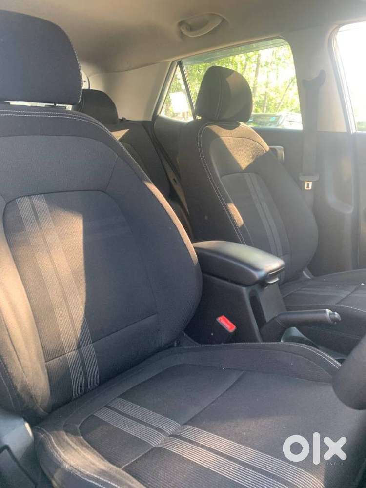 Hyundai Venue S, 2019, Petrol