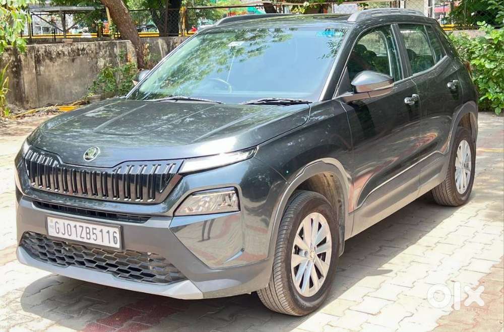 Skoda Kylaq Signature Plus At, 2026