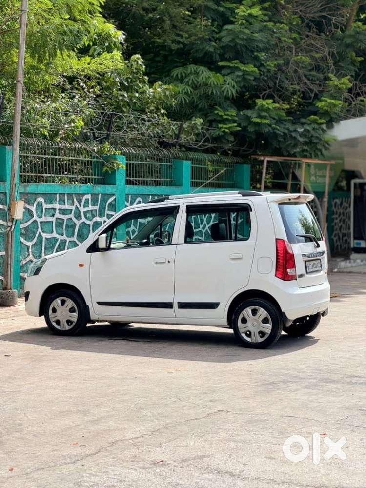 Maruti Suzuki Wagon R 1.0, 2017, Petrol