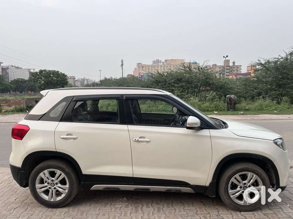 Maruti Suzuki Vitara Brezza Zdi+ Dual Tone Amt, 2018, Diesel