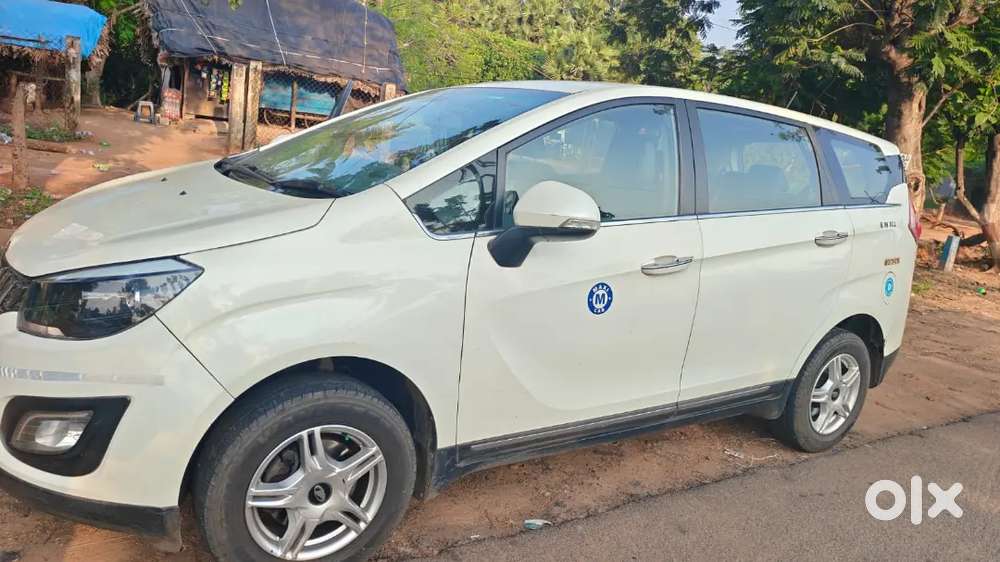 Mahindra Marazzo 1.5 M6 Plus 2018