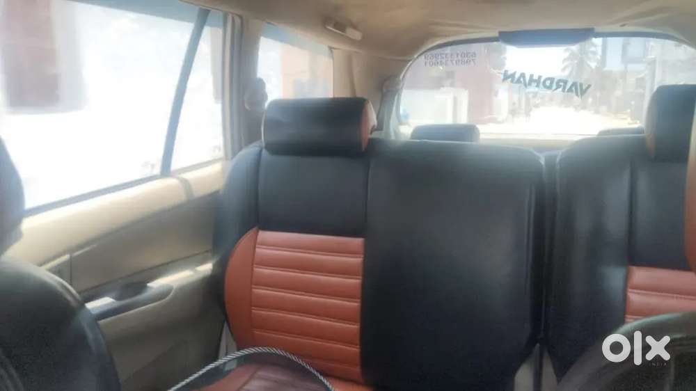 Toyota Innova 2.5 G 7-seater 2012