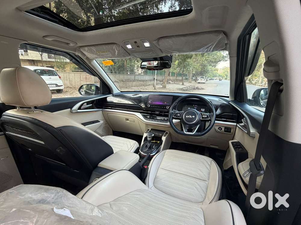 Kia Carens 1.5 Luxury Plus Diesel At 7 Str, 2023, Diesel