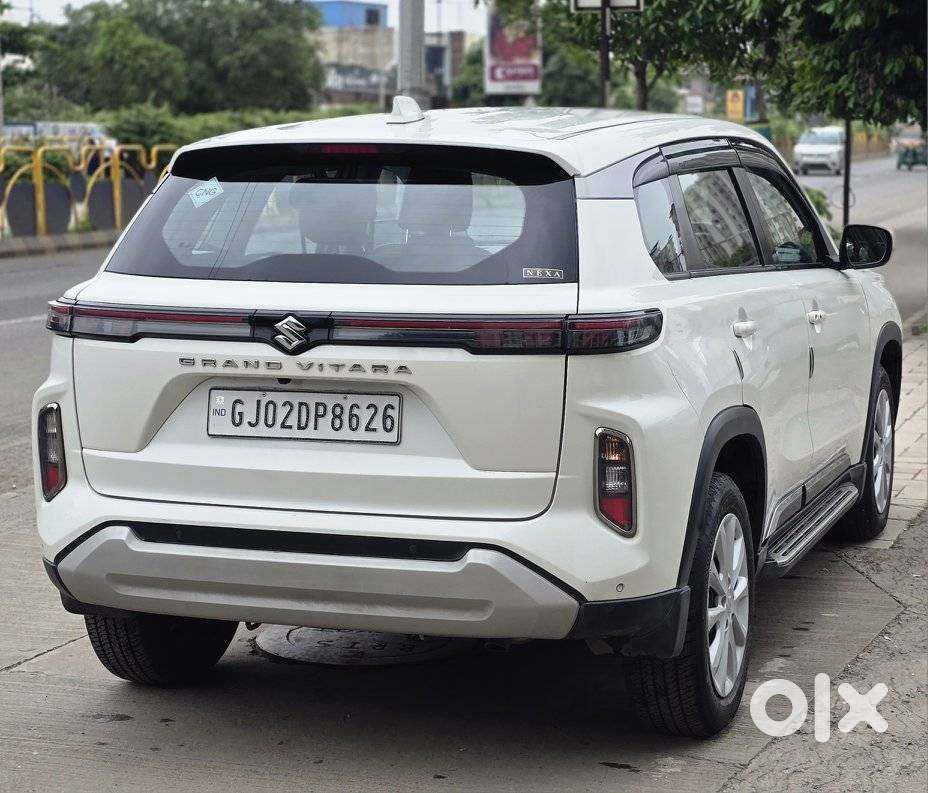 Maruti Suzuki Grand Vitara 1.5 Delta Cng, 2023, Cng & Hybrids
