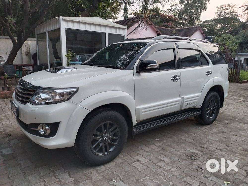 Toyota Fortuner 4x2 At 2.8 Diesel, 2015, Diesel