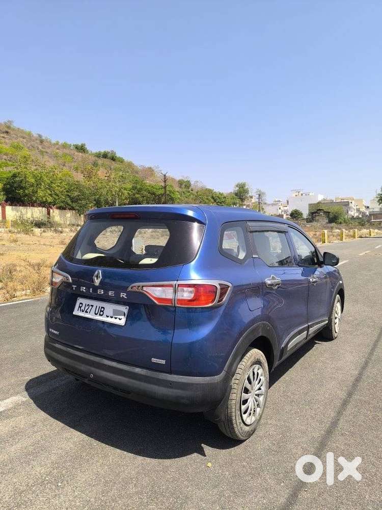 Renault Triber 1.0 Rxe, 2020, Petrol