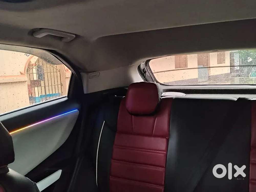 Tata Nexon Creative Plus With Sunroof 2024