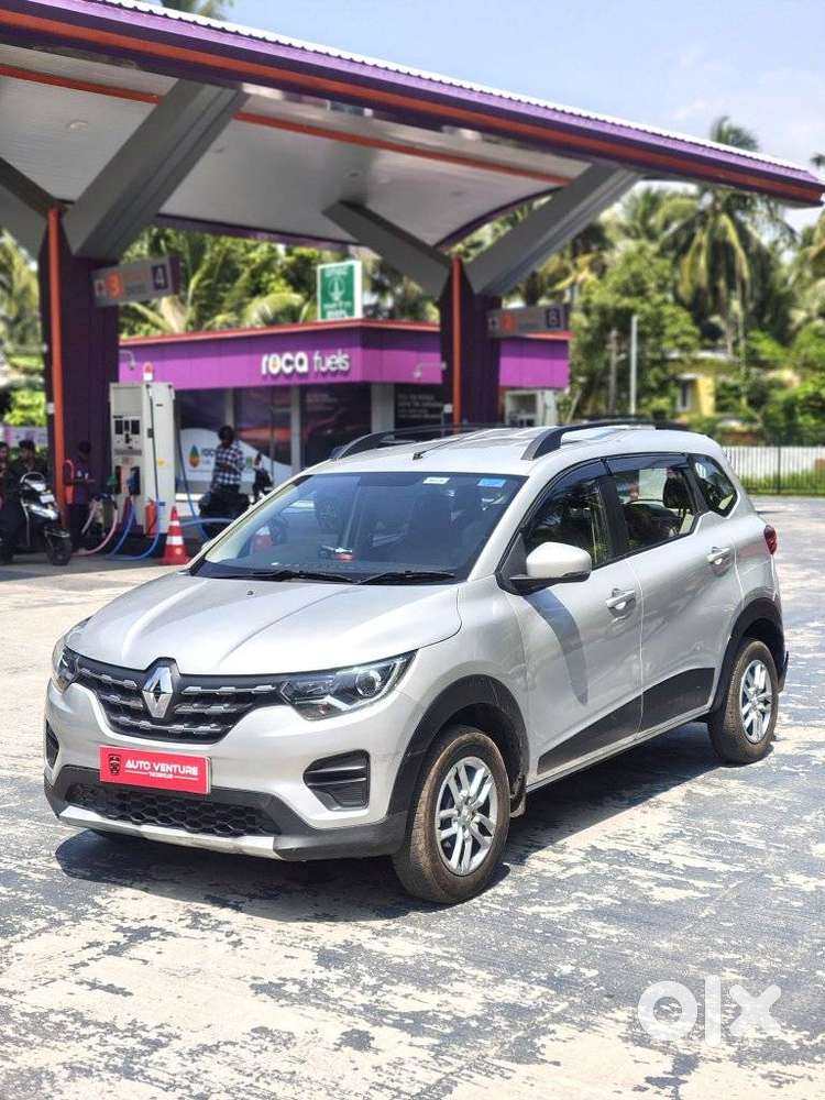 Renault Triber Rxt, 2021, Petrol