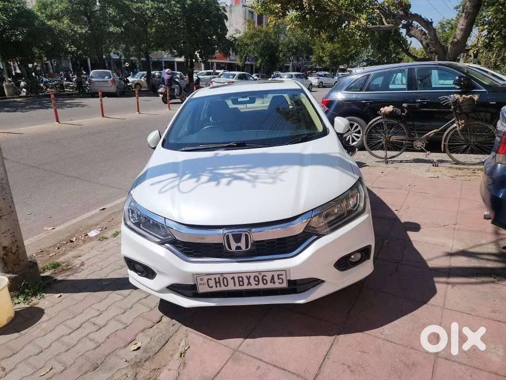 Honda City V At Sunroof I-vtec, 2019, Petrol