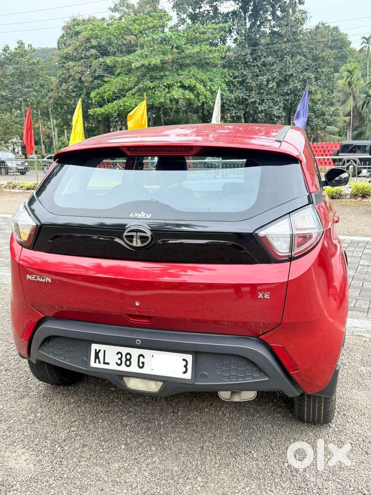 Tata Nexon 1.2 Revotron Xe, 2018, Petrol