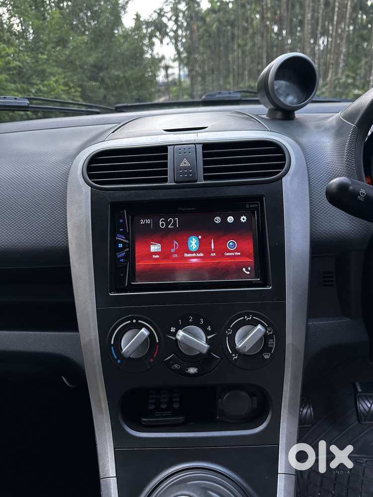 Maruti Suzuki Ritz Vxi, 2011, Petrol
