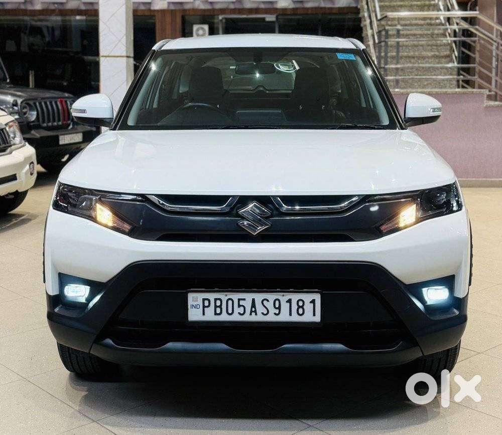 Maruti Suzuki Brezza Vxi At, 2024, Petrol