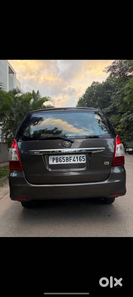 Toyota Innova 2.5 V 7 Str, 2013, Diesel