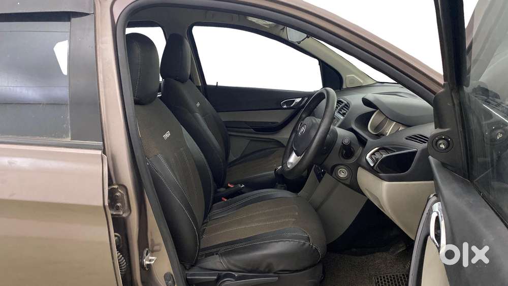 Tata Tiago 1.2 Revotron Xz, 2017, Petrol