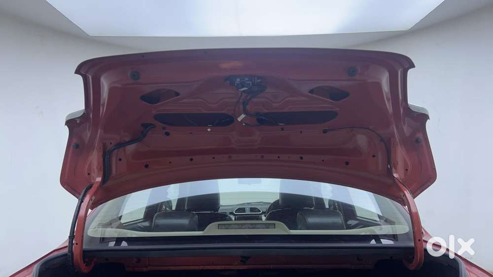 Maruti Suzuki Dzire Zxi Plus Ags, 2022, Petrol