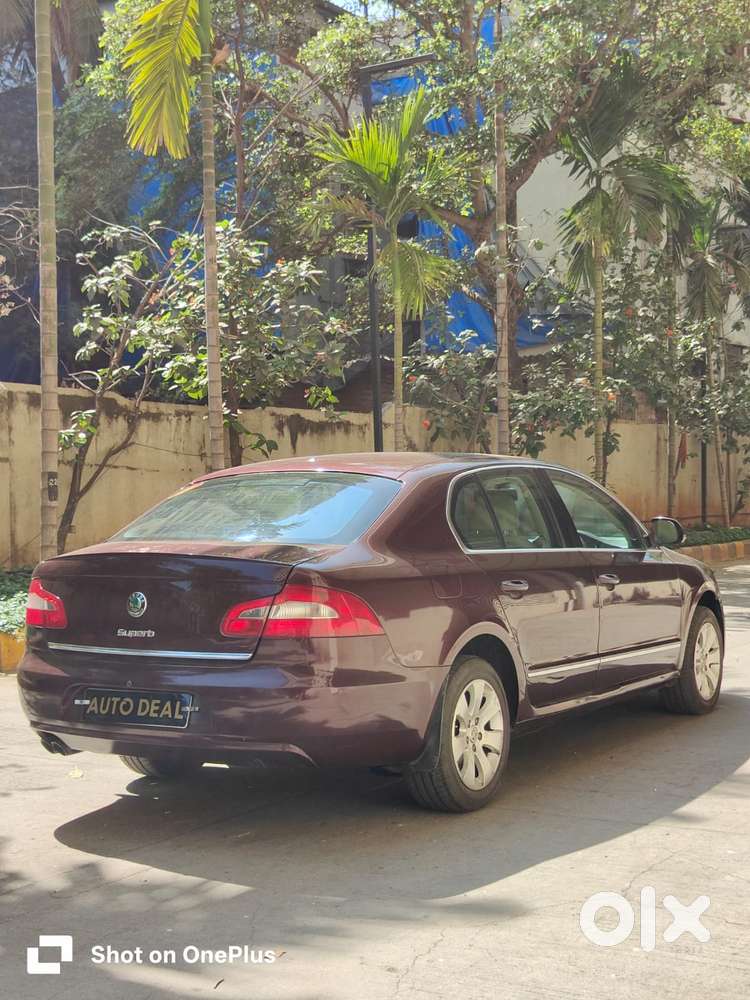 Skoda Superb 1.8 Elegance Tsi At, 2011, Petrol