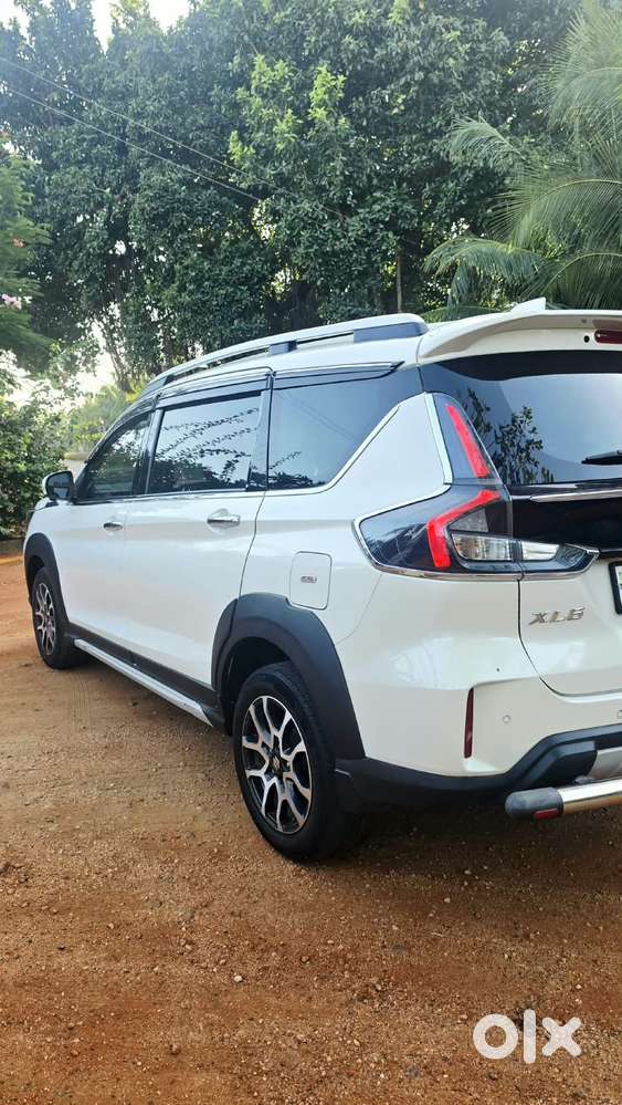 Maruti Suzuki Xl6 1.5 Alpha Mt, 2023, Petrol