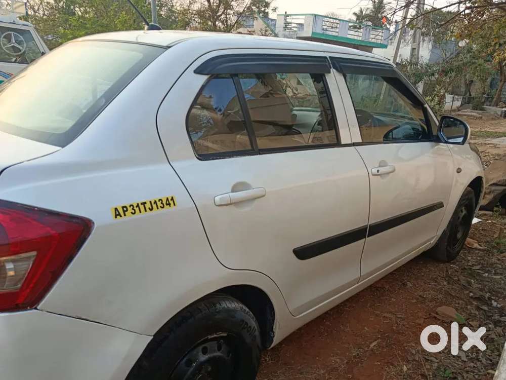 Maruti Suzuki Dzire 2017 Diesel 120000 Km Driven