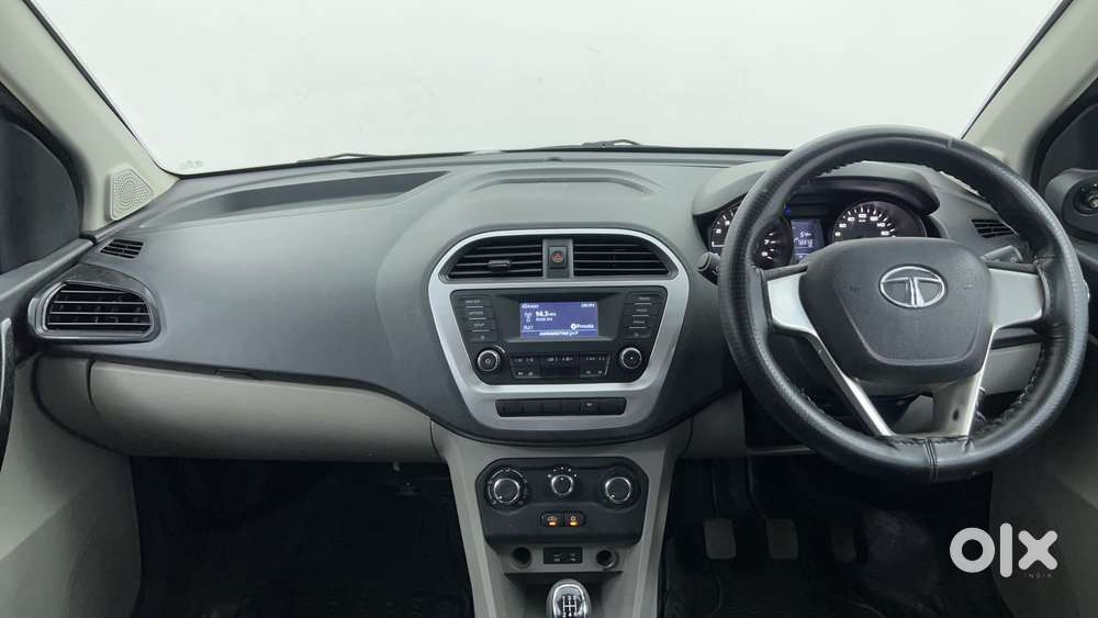 Tata Tiago 1.2 Revotron Xt, 2016, Petrol