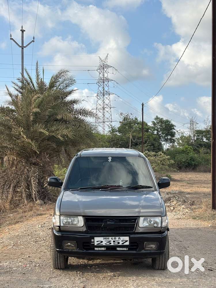 Chevrolet Tavera Neo 2011