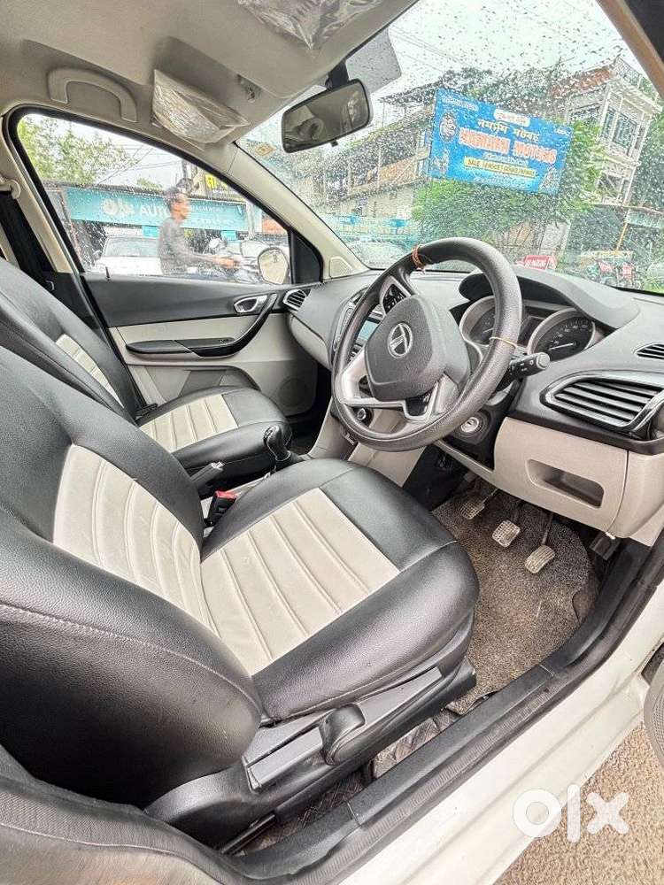Tata Tiago 1.2 Revotron Xz Plus, 2016, Petrol