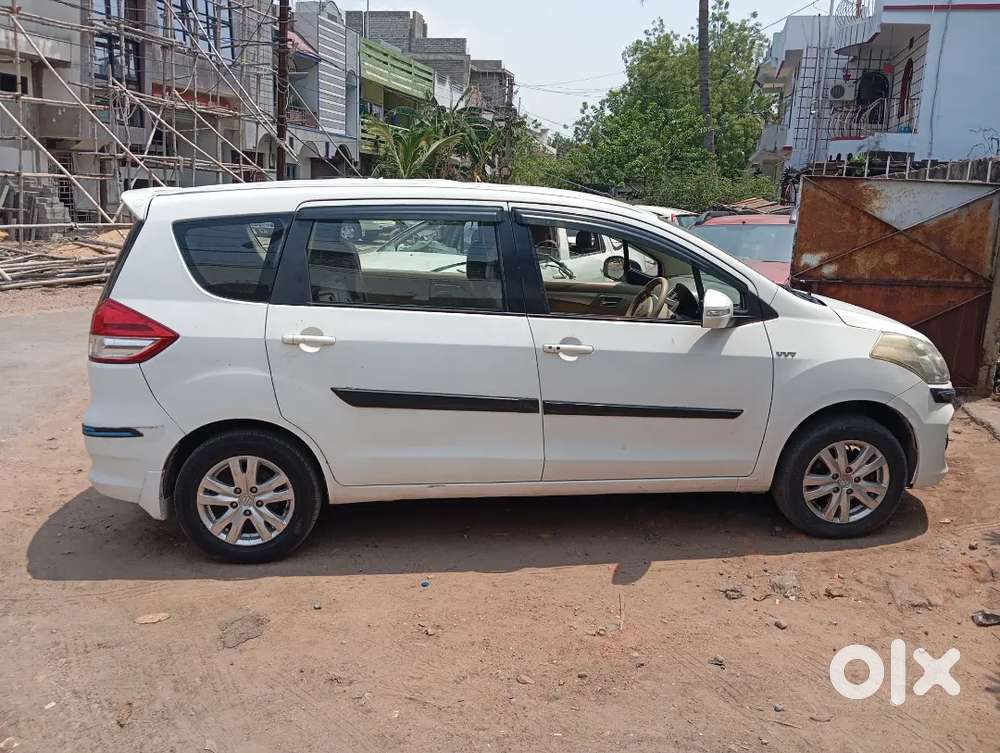 Maruti Suzuki Ertiga 2016 Petrol 86000 Km Driven