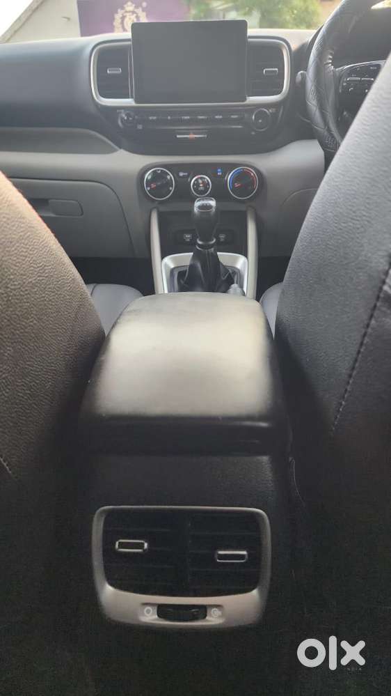 Hyundai Venue S 1.2 Petrol, 2023, Cng & Hybrids