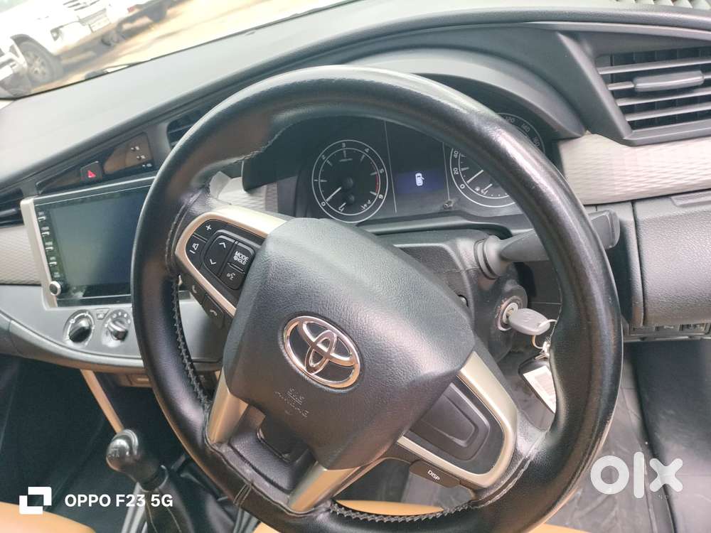Toyota Innova Crysta 2.4 G Mt, 2022, Diesel