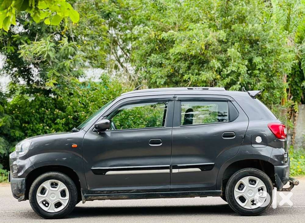 Maruti Suzuki S-presso Vxi Opt, 2021, Petrol