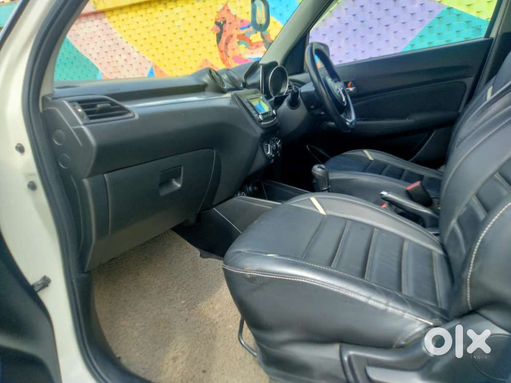 Maruti Suzuki Swift Vxi 1.2 Abs Bs-iv, 2018, Petrol