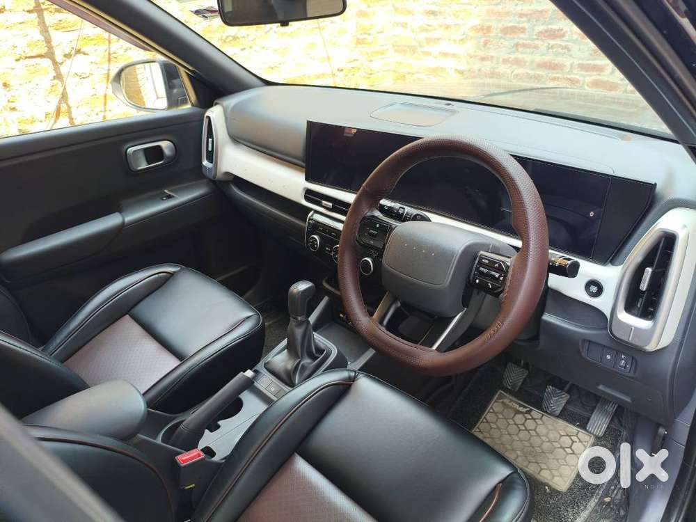 Venue Hx5+ Facelift Petrol