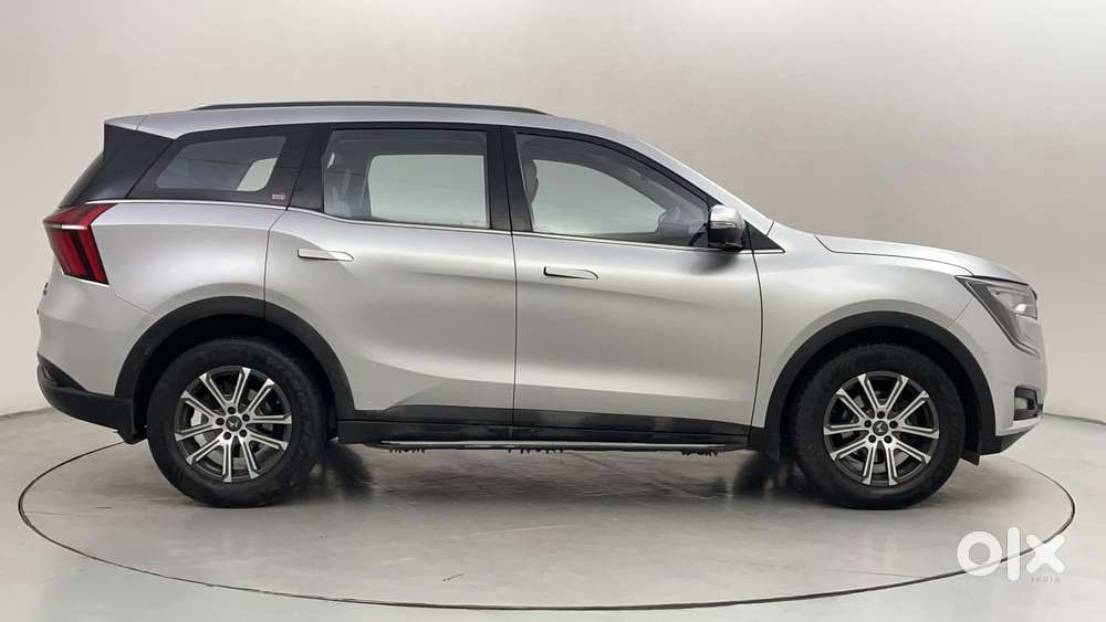 Mahindra Xuv700 2.0 Ax 7 Petrol At Luxury Pack Str, 2022, Petrol