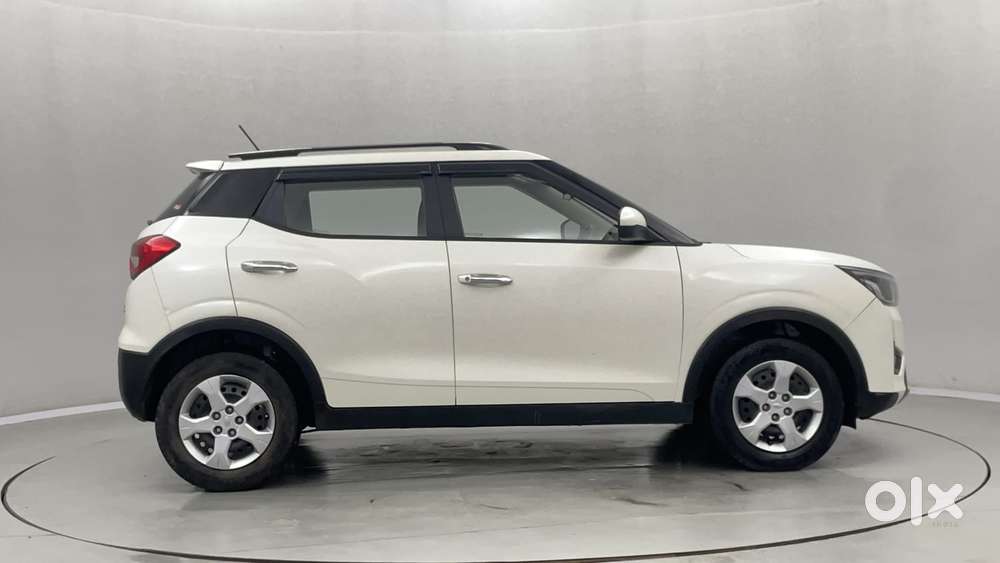 Mahindra Xuv300 W8, 2022, Petrol