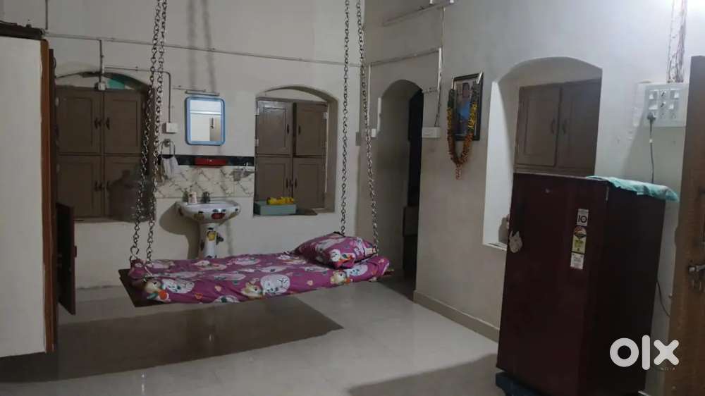 Fully Furnished Batchelor Portion for Rent