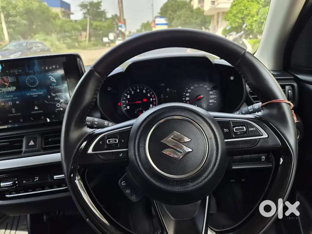 Maruti Suzuki Swift Zxi Plus - Top Model (december 2025)